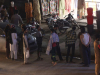 POGLEDAJTE KAKO SE TRESLO U INDIJI I PAKISTANU: Građani istrčali na ulice, pomjeraju se lusteri (FOTO + VIDEO)