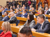 ZAVRŠENA SJEDNICA NSRS-a: Većina zastupnika smatra da će Nacrt zakona o kriminalizaciji klevete biti upućen u javnu raspravu prije...