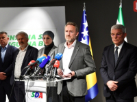 REAKCIJA IZ SDA: 'Trojka namjerava da zbog tri i po godine mandata isporuči HDZ-u Ustavni sud BiH na 20 godina'