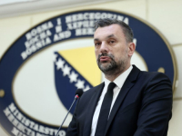 KONAKOVIĆ REAGOVAO NA NAVODE NOVALIĆA I POZVAO NA VJEŠTAČENJE DOKUMENTA: 'Ne sumnjam da će neki perići, sarajlije, dalide i ostala klika umiješati svoje prste i u ovaj slučaj!'