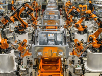 NOVI REKORD  U autoindustriji 'zaposlen' milion robota; Danas igraju ključnu ulogu u omogućavanju...