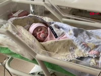 SRETAN KRAJ: Turski par pronašao bebu nakon što su izgubili svaki trag o njoj u zemljotresu