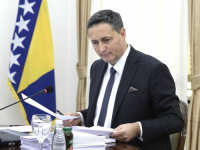 SADA JE SVE JASNO: Budžet za odbranu nije povećan za 100 miliona KM kako su to tvrdili Bećirović i Helez, već... (FOTO)