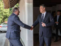 MILANOVIĆEVA POSJETA DERVENTI JE I KRAJ NJEGOVOG PRIJATELJSTVA S DODIKOM?: 'Lijepo je što je predsjednik RS-a na Hilandaru, ali njegovu sramotu ne može...'