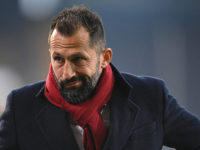 SAMO NAPRIJED: Salihamidžić je prije 27 godina debitirao za reprezentaciju BiH, a danas će njegov sin Nik igrati za našu U-21 selekciju