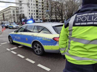 OKONČANA TALAČKA KRIZA U NJEMAČKOJ: Specijalci ušli u apoteku i uhapsili muškarca (FOTO, VIDEO)