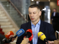 MUP RS TVRDIO DA POSTOJI KRIVIČNO DJELO, TUŽILAŠTVO SUPROTNO: Obustavljena istraga protiv ministra Nenada Nešića