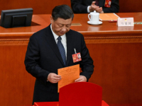 XIJEV NEOČEKIVANI POTEZ U PARLAMENTU: 'Ovime pokazuje da želi imati barem dijalog sa SAD-om!'