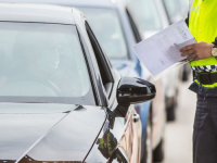 KAZNE SU UDVOSTRUČENE: Ukoliko u ovoj evropskoj zemlji vozite automobil dok telefonirate i niste vezali sigurnosni pojas, mogli biste zažaliti…