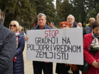 VELIKO NEZADOVOLJSTVO GRAĐANA U TREBINJU: Grade bolnicu na tuđem zemljištu (VIDEO)