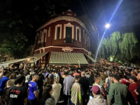 NEVJEROVATNE SCENE IZ ARGENTINE: Messi otišao u restoran na večeru, fanovi ga prepoznali i blokirali ulice (VIDEO)