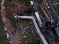 POGINULO NAJMANJE 57 LJUDI: Najveća grčka opoziciona stranka odbacuje odgovornost za željezničku nesreću