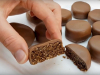 MOŽE I BEZ ŠEĆERA: Evo kako se prave ukusni domaći slatkiši za samo 10 minuta… (VIDEO)