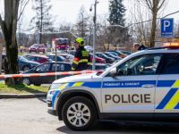 DETALJI TRAGEDIJE U PRAGU: Maturant pao s velike visine?