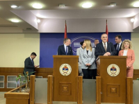 SDS-ov PRESS PRIJE SJEDNICE NSRS-a: 'Posipaju se pepelom, mi imamo prijedlog za državnu imovinu'