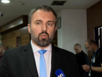 IGOR STOJANOVIĆ, NAKON DRUGE PAUZE U PARLAMENTU FBiH: 'SDA i DF su protivnici građanske BiH, sjednica će trajati dva dana'