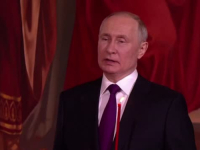 ŠOKANTNE FOTOGRAFIJE SA LICA MJESTA: Putin prisustvovao uskršnjoj službi u moskovskoj Katedrali, a njegova vojska crkvu u Ukrajini SRAVNILA SA ZEMLJOM (FOTO, VIDEO)