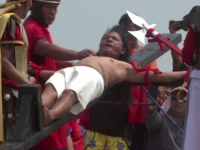 PATNJA U IME VJERE: Pogledajte uznemirujuće prizore na Veliki petak koji obilaze svijet (FOTO, VIDEO) 