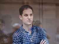 UHAPŠEN ZBOG 'ŠPIJUNAŽE': Američki novinar Wall Street Journala ostaje u ruskom pritvoru