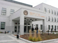 U AMBASADI SAD-a POZDRAVLJAJU SCHMIDTOVU ODLUKU: 'Žalosno je što je visoki predstavnik morao intervenisati'