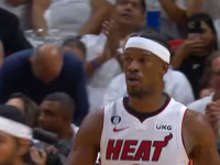 SPEKTAKULARNI PRIZORI PLAY OFF-a NBA LIGE: Jimmy Butler sa 56 poena uništio 'Milwaukee', LeBron pogodio za produžetak, pa vodio 'Lakerse' do pobjede (VIDEO)