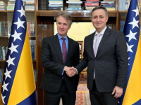 BEĆIROVIĆ SE SASTAO SA ABASADOROM VELIKE BRITANIJE: Razgovarali o reformskim i integracijskim procesima Bosne i Hercegovine