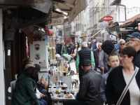 DRUGI DAN BAJRAMA: Brojni turisti i građani preplavili ulice Sarajeva (FOTO)