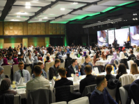 VIŠE OD 1.000 MLADIH NA IFTARU SA REISOM KAVAZOVIĆEM: 'Budite uvijek sinovi i kćeri ove zemlje, ali znajte...'