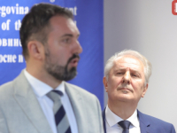 'SERVIS' IZ MOSTARA IMA INSAJDERSKI INFO: Jedan SDA-ov izaslanik u Klubu Bošnjaka namjerava se prikloniti 'Osmorci'