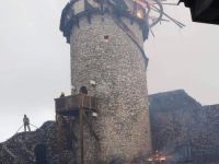 NEMA POVRIJEĐENIH, MATERIJALNA ŠTETA NEMJERLJIVA: Iz Civilne zaštite Velika Kladuša donose nove detalje o požaru (FOTO)