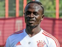KOLEGA IZ 'OKRŠAJA' MU ODLUČIO POMOĆI: Sadio Mane žestoko kažnjen, Bayern mu uručio jednu od najvećih kazni u historiji