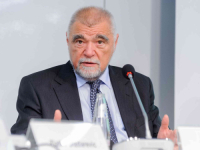 STJEPAN MESIĆ OTVORENO UPOZORAVA: 'Postoje snage i izvan BiH koje misle da mogu razoriti BiH!' (VIDEO)