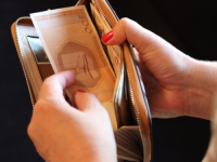 POSLOVODNA (SINT)ETIKA: Najniže prosječne plate u BiH isplaćene u djelatnosti pružanja smještaja, pripreme i usluživanja hrane, građevinarstvu, trgovini na...