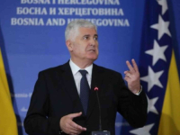 SCHMIDT MU IDE NA RUKU: Čović odbija dogovor o uspostavi vlasti