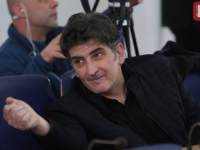 FARUK KAPIDŽIĆ NA SKUPŠTINI KS UPITAO VEĆINU: 'Mi nemamo u ugovoru, a vi recite ako smijete, saznajte od ministra saobraćaja, zašto je kopano metar zemlje više i zašto je...'