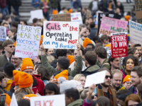 UŠLI U DRUGI ŠTRAJK OVE GODINE: Hiljade ljekara opće prakse u Londonu na protestima traži veće plate