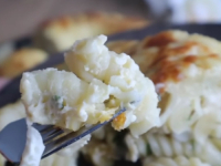 TRI SASTOJKA ČINE ČUDA: Za tren oka napravite tjesteninu sa sirom i jajima i iznenadite ukućane (VIDEO)