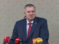 VIŠKOVIĆ NI DA ČUJE: 'U Ustavu jasno stoji da je imovina vlasništvo entiteta!'