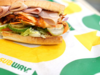 FIJASKOM NA FIJASKO: Poznati lanac brze hrane zatvara više od 500 objekata; Pokušali su da stabilizuju poslovanje...