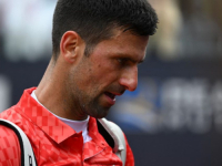 NOLE SE BORI PEROM: Novak Đoković nakon meča u Parizu na kameru napisao da je 'Kosovo srce Srbije'