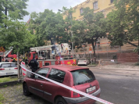 INFO IZ SUSJEDSTVA; SRUŠILA SE SKELA NA ULICU U CENTRU ZAGREBA: Pala je na uglu...