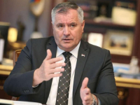 PREMIJER VIŠKOVIĆ PRIZNAO: 'Ne možemo isti dan vratiti kredit i isplatiti penzije'