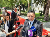 BEĆIROVIĆ PORUČIO IZ PODGORICE: Najbolji dani saradnje Crne Gore i BiH tek dolaze