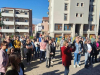 'VEĆINA NAS OSTAJE NIJEMA': Budvani minutom šutnje odali počast žrtvama masakra u Beogradu