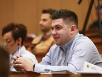 PO SLUŽBENOJ DUŽNOSTI: Tužilaštvo KS istražuje ko je Kenanu Uzunoviću nudio novac da ne glasa za Vladu FBiH - 'Ti lovatori...'