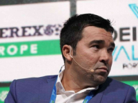 LEGENDA SE VRAĆA U KLUB: Deco jedan od kandidata za sportskog direktora Barcelone?