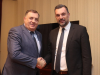 DODIK I KONAKOVIĆ DANAS U BANJOJ LUCI: Ko će kome 'držati lekciju', ko pravi probleme, a ko ih rješava?