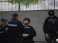 UČENICI EVAKUIRANI: Dojave o bombama u više od 70 škola u Srbiji, treći put u dvije sedmice