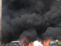 MREŽAMA SE ŠIRE SNIMCI: Eksplozija kombija u centru Milana, gori zgrada i više vozila (VIDEO)