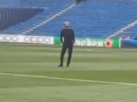 ŠIROKO JE, DUGAČKO JE, ZELENO JE: Pogledajte šta je Pep Guardiola radio na terenu pred utakmicu protiv Reala (VIDEO)